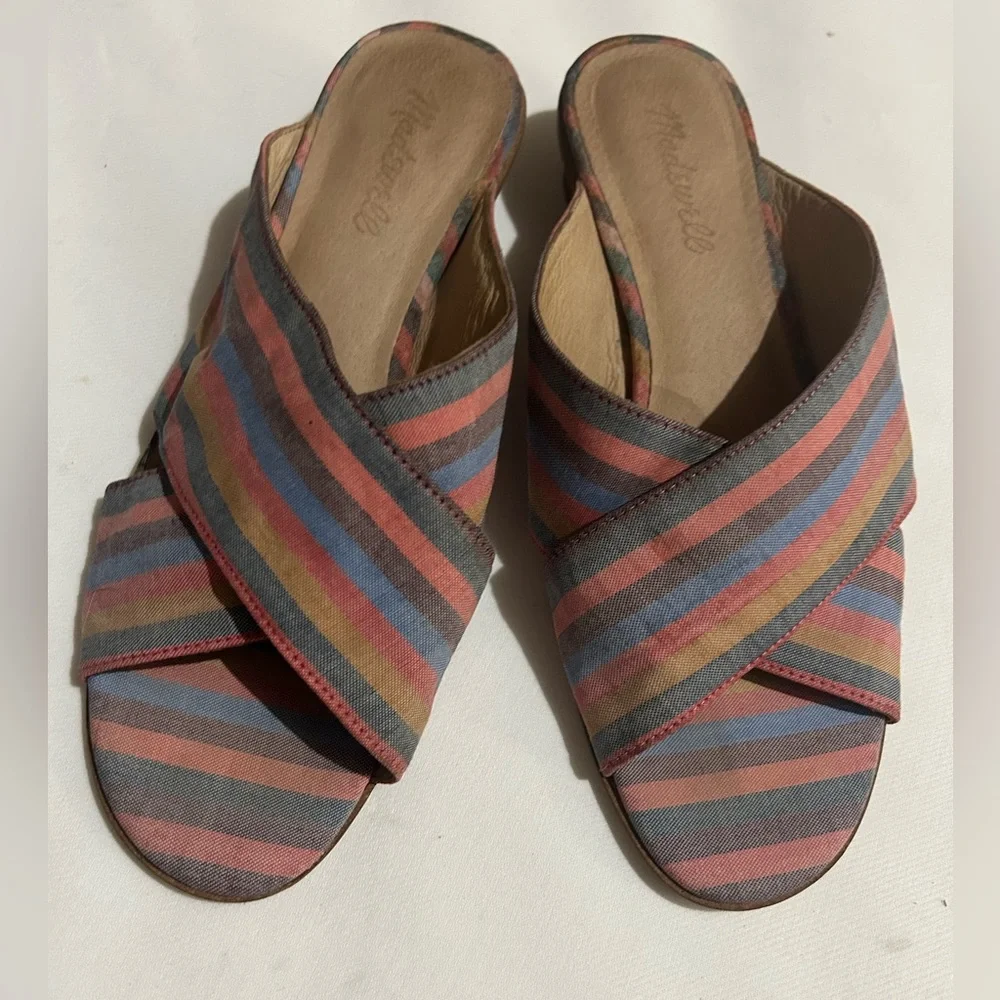 Madewell the Ruthie crisscross striped mules - Picture 4 of 11